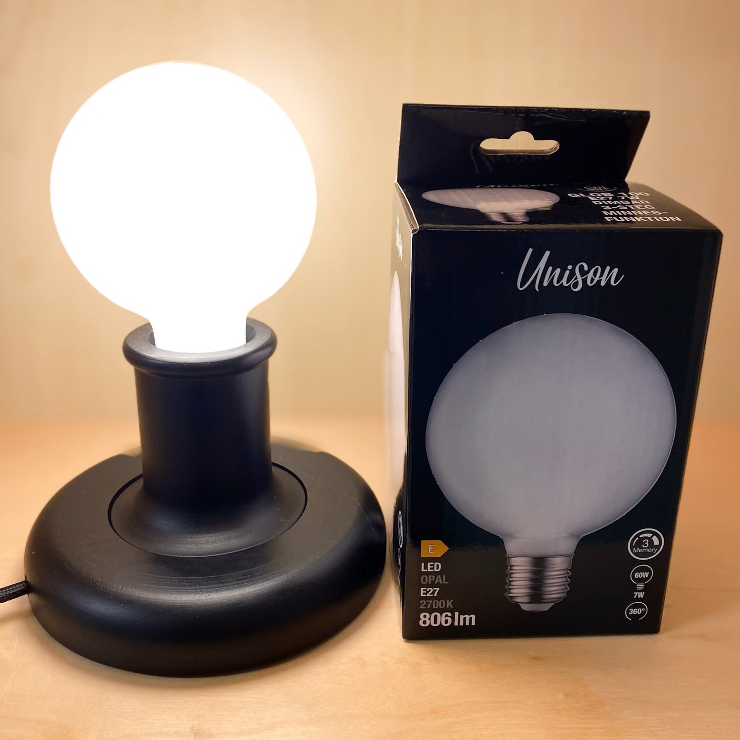 Unison LED large globe opal G95 7W 50-800lm 2700K 3-step memory E27