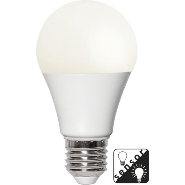 LED sensorlampa 8,2W 806lm 2700K E27